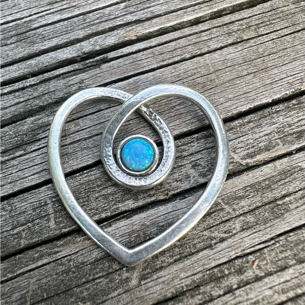 Vintage Didae Israel Hammered Silver Opal Open Heart Pendant Around 1” By 1”